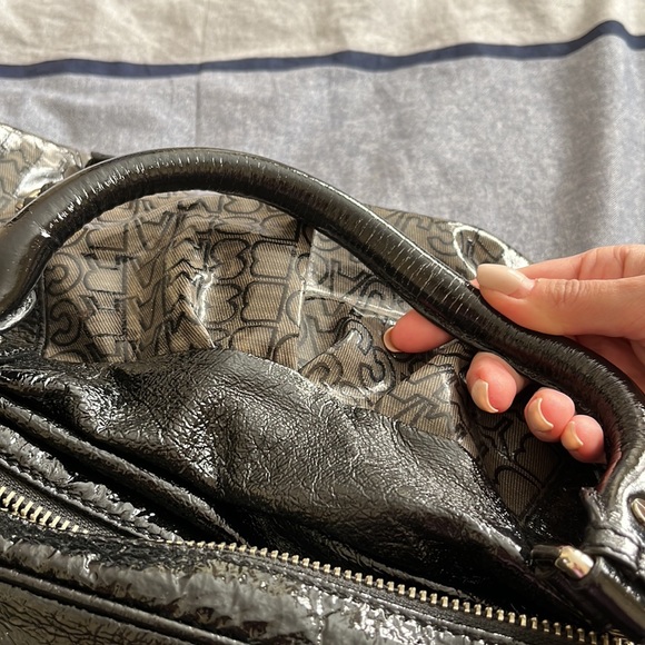 Marc by Marc Jacobs Handbag - Picture 9 of 10